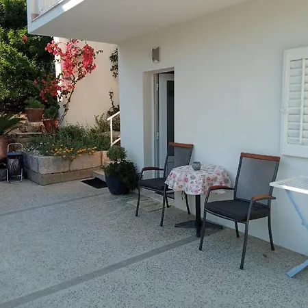 Apartment Kule Brela
