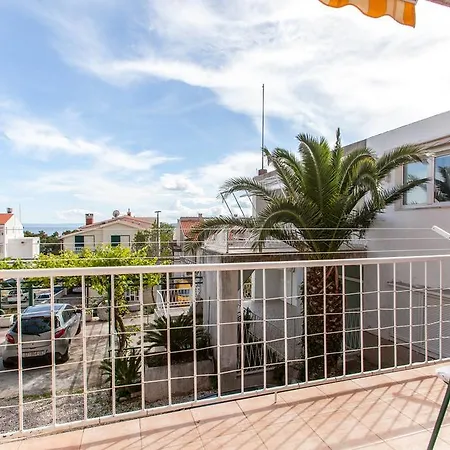 Kule 3451 Brela