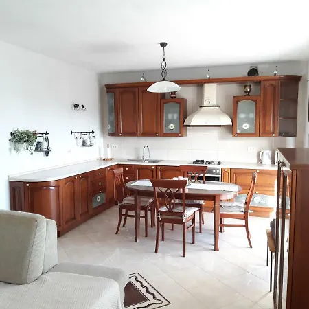 Apartment Kule *